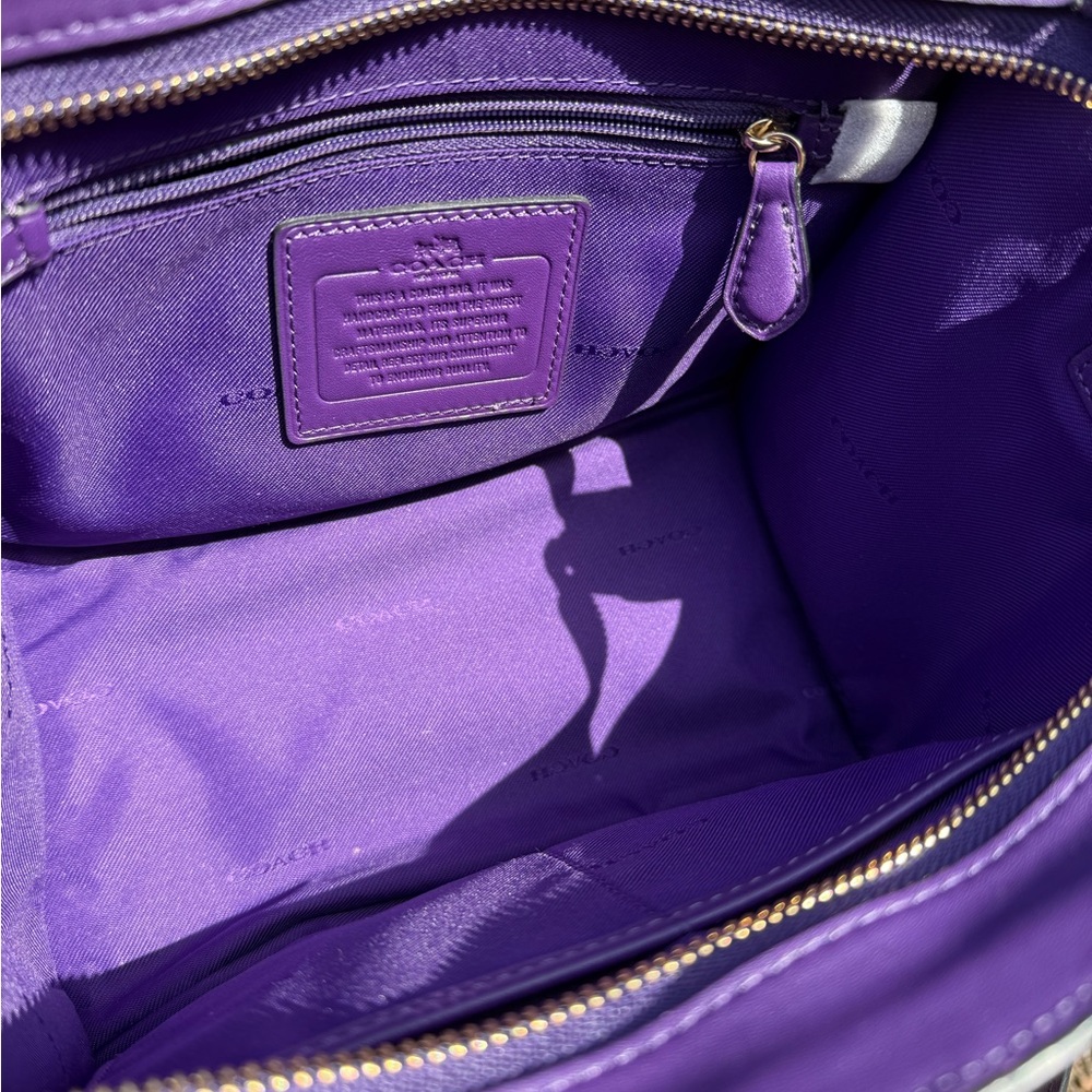 Coach Mini Crosby Carryall Handbag in Stunning Violet Purple Leather - Picture 7 of 10